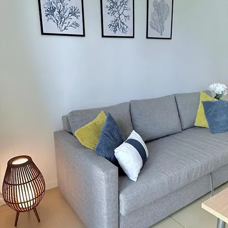 Apartman Costa Beach, Pool And Parking