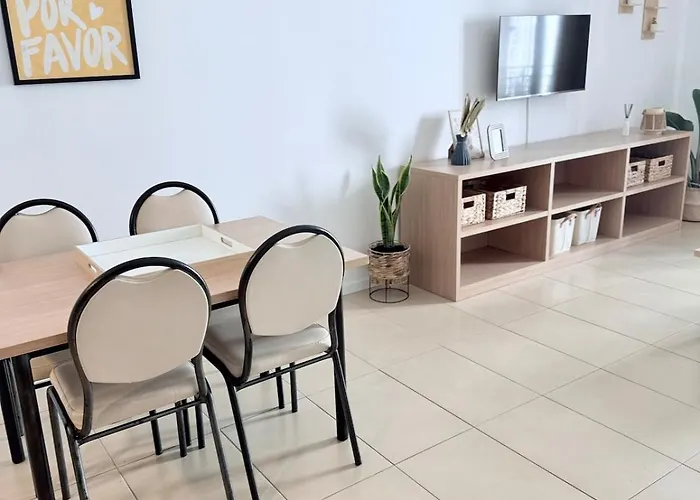 Costa Beach, Pool And Parking Appartement