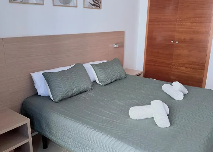 Costa Beach, Pool And Parking * Льорет-де-Мар